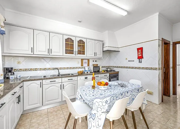 Marrachinho By * アルブフェイラ